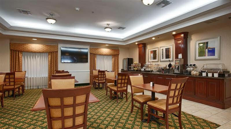 Best Western Plus Waxahachie Inn & Suites Kültér fotó
